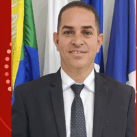 Vereador do PL e Secretário de Saúde de Curvelândia (MS) é preso com mais de 52 kg de cocaína em micro-ônibus oficial