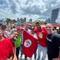 Com Daniela Mercury e Wagner Moura, ato contra a PEC da blindagem reúne milhares de pessoas em Salvador