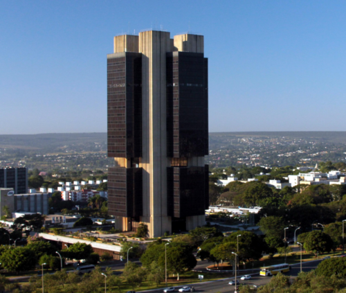 Banco Central reforça proteção contra fraudes e orienta população a ativar serviços de segurança