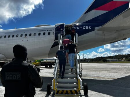 Amparado pela Lei Antifacção, Estado da Bahia amplia combate ao crime organizado e transfere líderes de facções para presídios federais