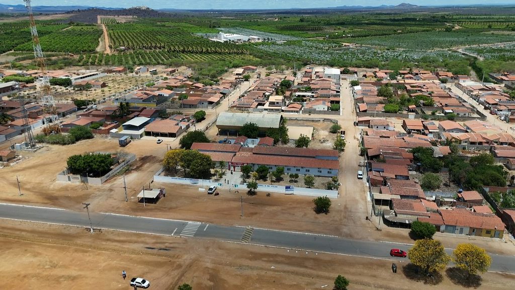 Prefeitura de Juazeiro e Governo do Estado avançam em projeto de quase R$ 3 milhões para Feira livre de Maniçoba